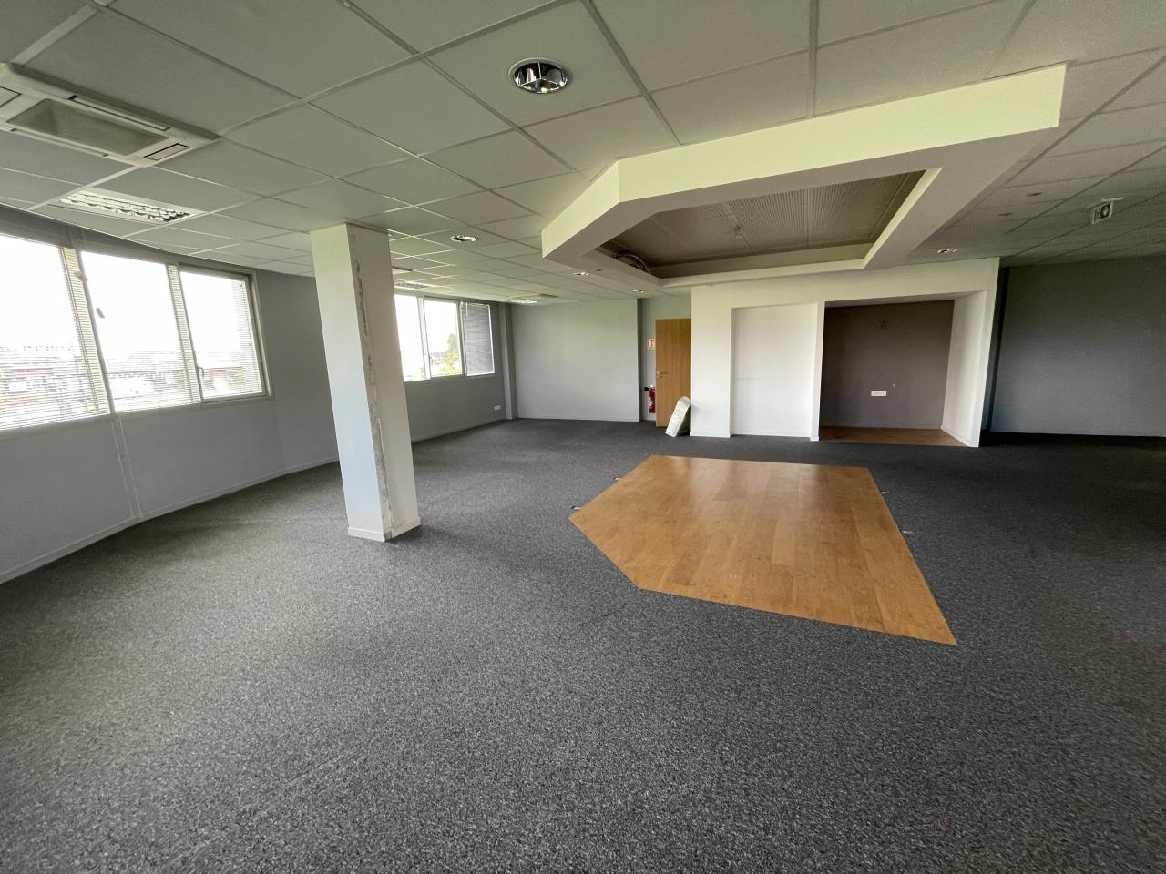 Bureau Rennes 1246m² Location bureau Rennes Ille-et-Vilaine OLBUR2316654 10